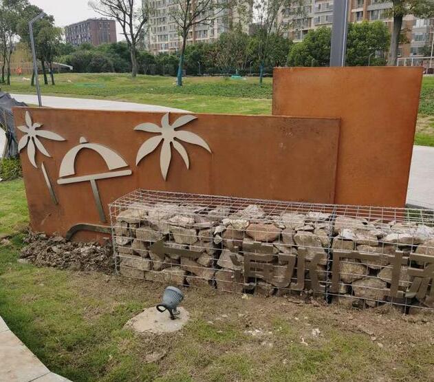 南陵锈钢板挡土墙